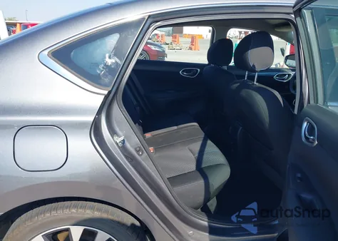 2018 Nissan Sentra Sr z USA, uszkodzony, nr VIN 3N1AB7AP2JY203016